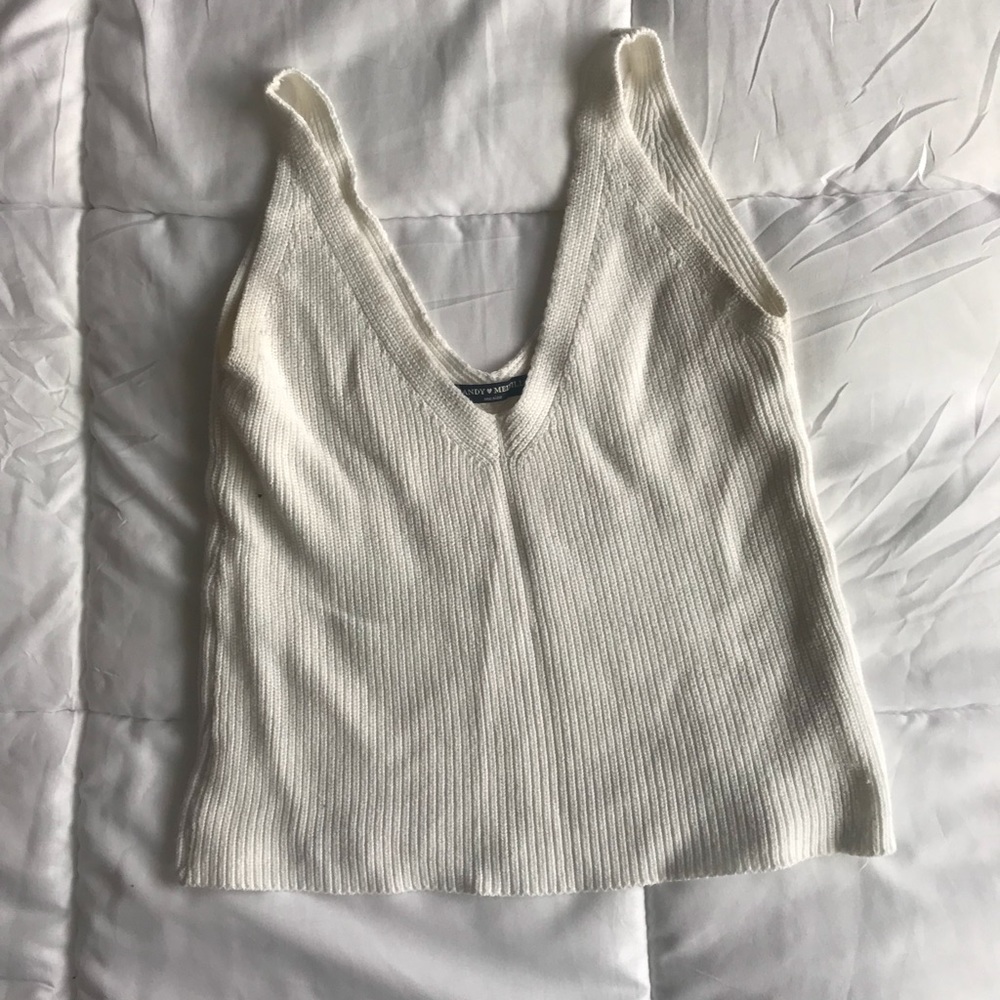 Brandy Melville cropped white tank